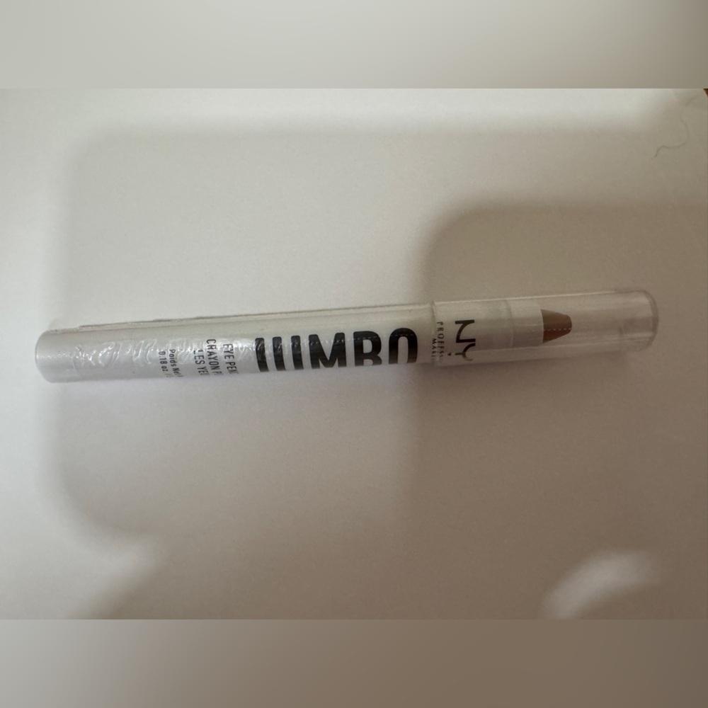 NYX jumbo eye pencil in shade Iced Latte​​​​